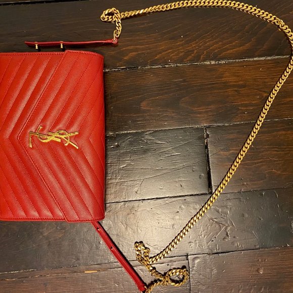 Yves St Laurent Envelope Chain Wallet in Red - Picture 3 of 5